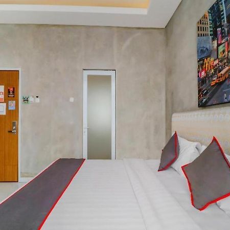 Hotel Collection O 31 The Batik Bed And Coffee Bandung Exterior foto