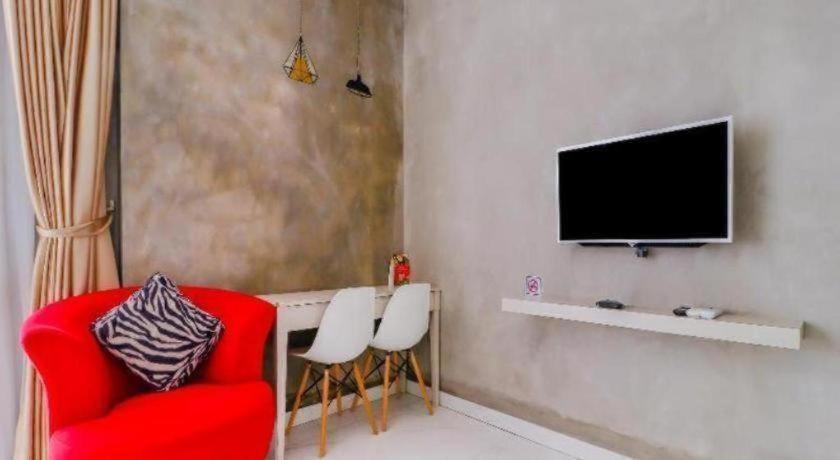 Hotel Collection O 31 The Batik Bed And Coffee Bandung Exterior foto